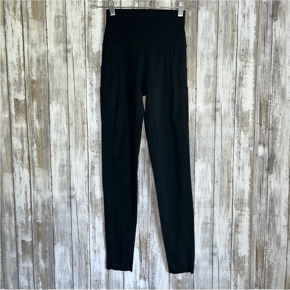 Offline Black High Rise Goals 7/8 Leggings - Picture 3 of 6